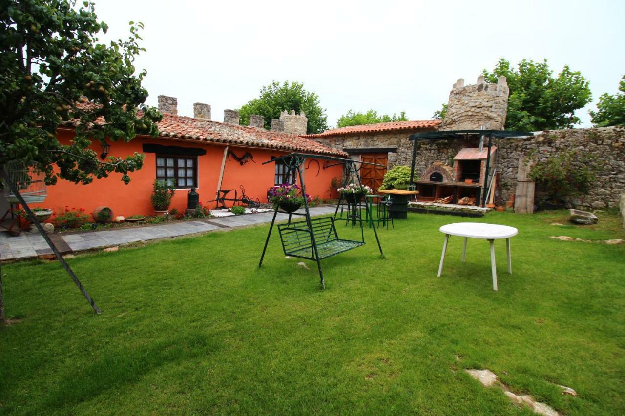 Posada De Bielva Exterior photo
